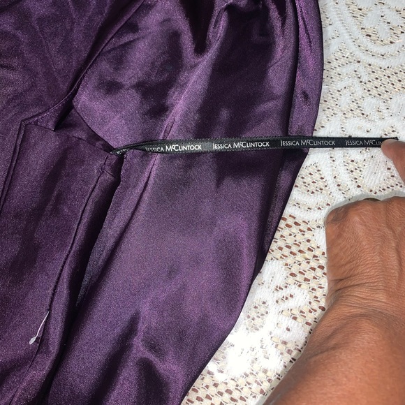 Dress - Picture 3 of 5